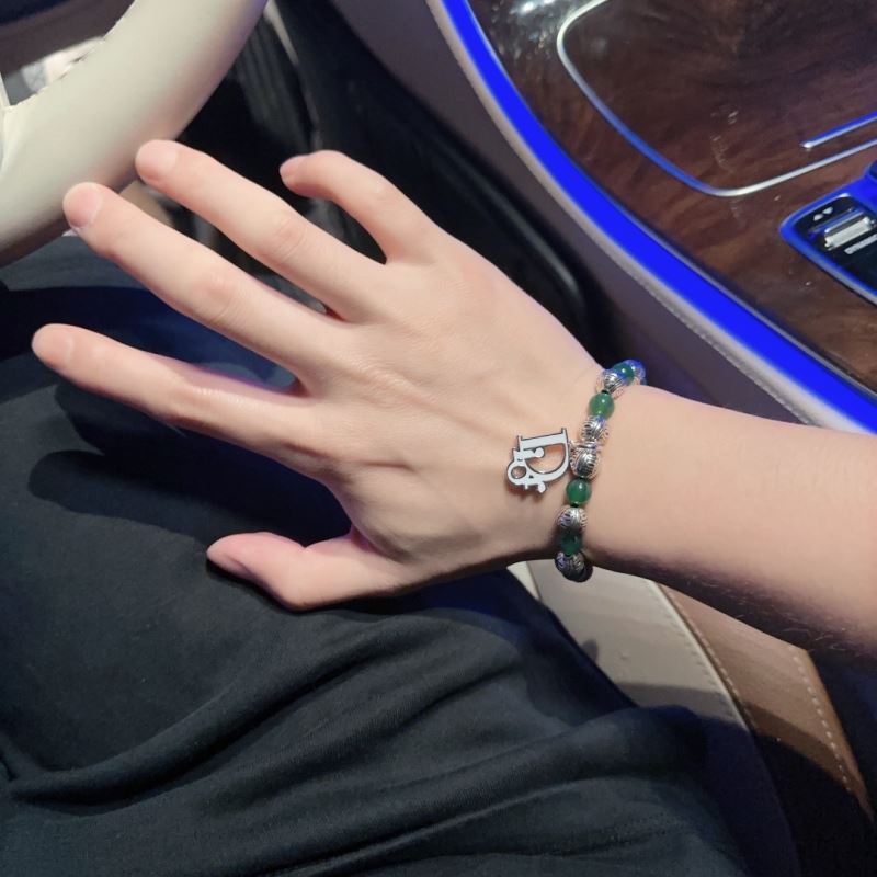 chr1st1an D10r bracelets